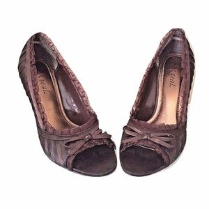 Wet Seal Heels Size 7.5 Brown Formal Dress Pumps